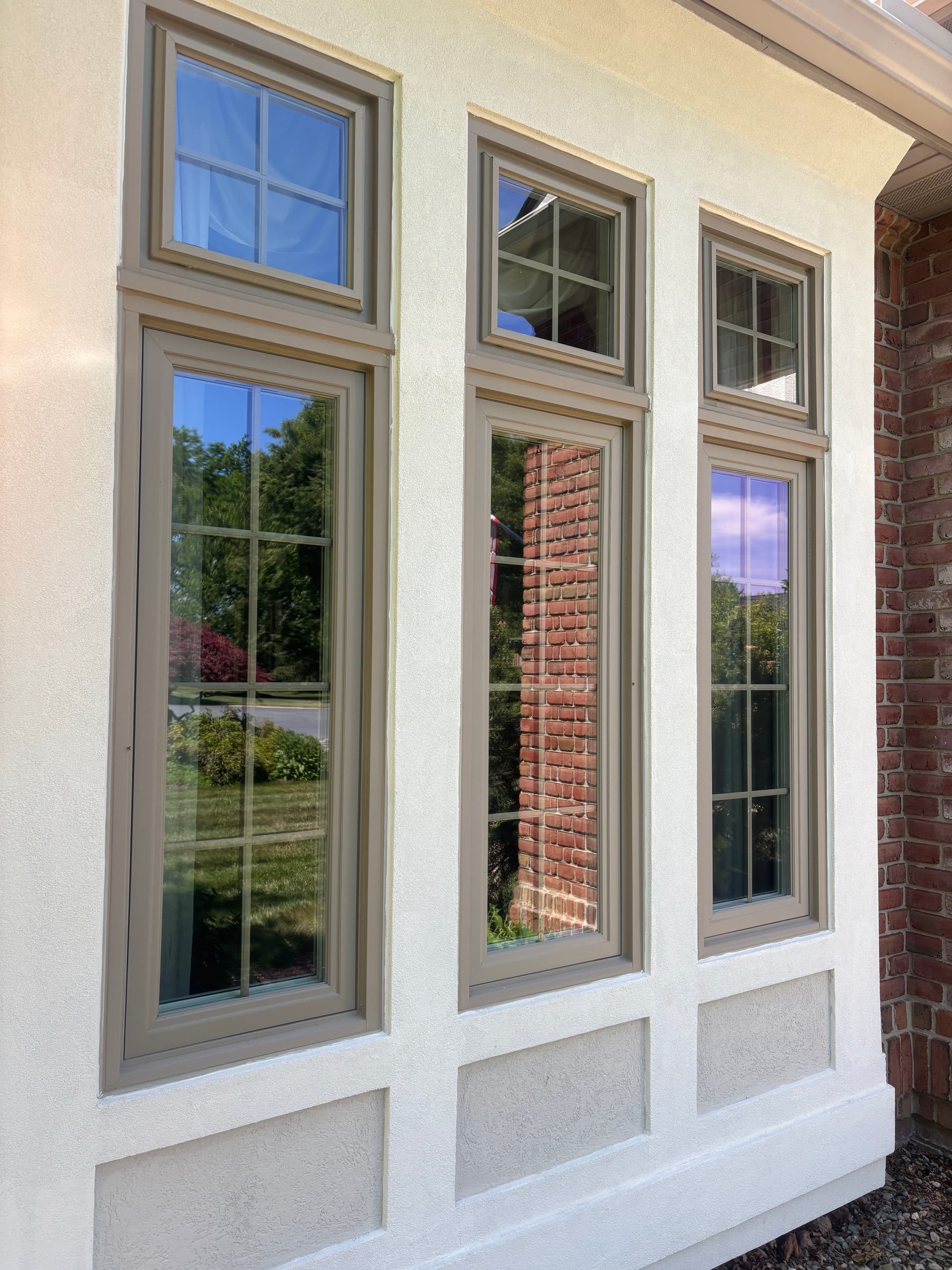 Gallery photos for Window Washing and Gutter Cleaning Done Right in Lititz: Image #1