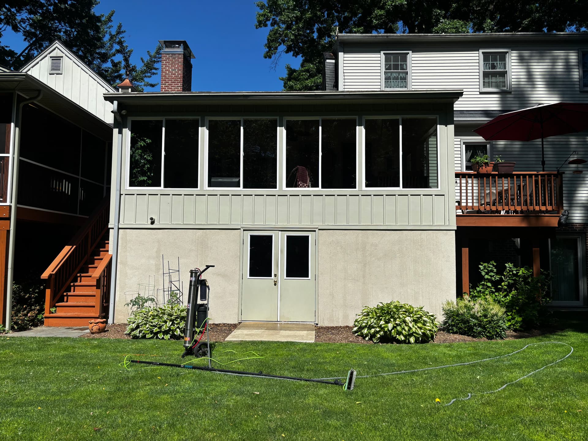 Bug Residue and Grime No Match for This Lancaster Window Wash