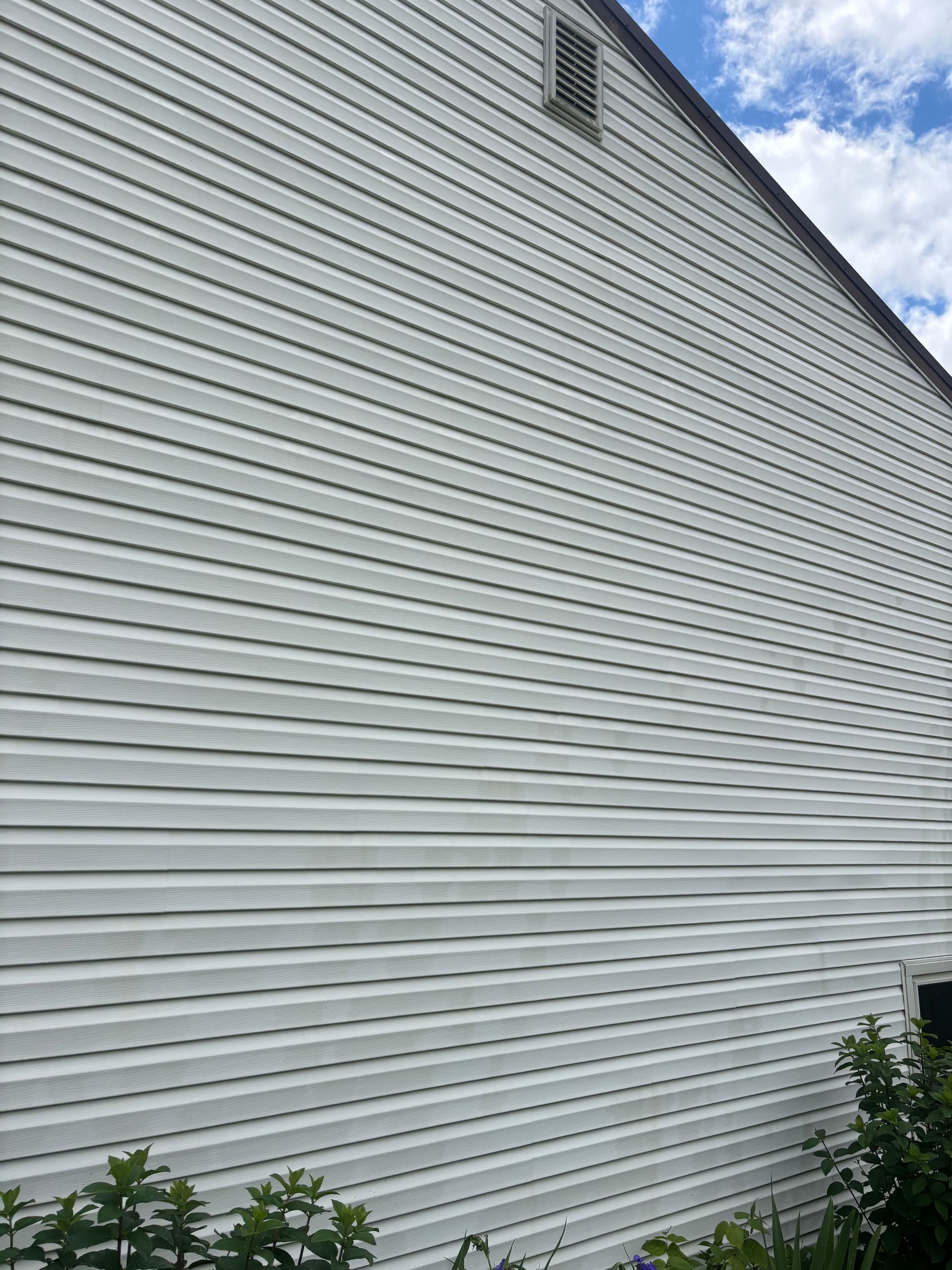 Gallery photos for Solar Panel Cleaning and Soft Wash House Siding in York: Image #3