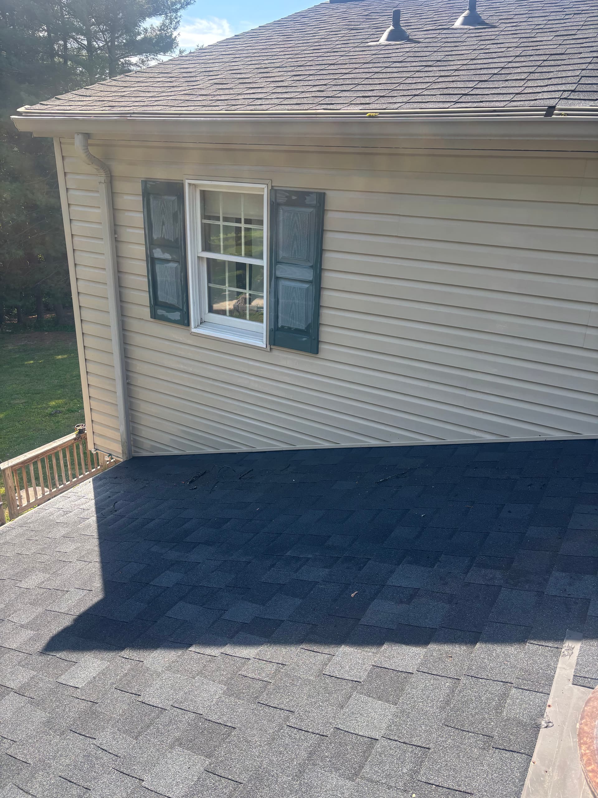Gallery photos for Window Washing and Gutter Cleaning Done Right in Lititz: Image #3